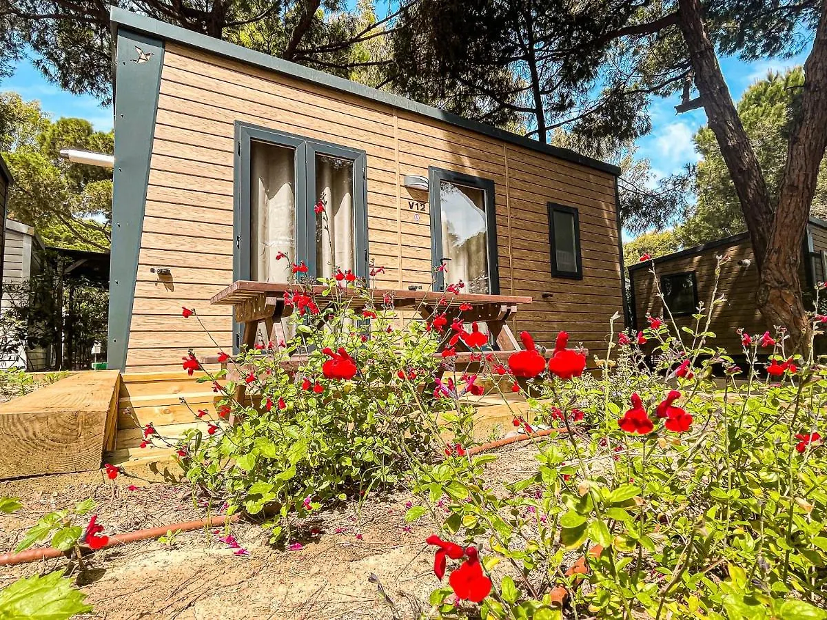 Camping 3 Estrellas Gava Spain