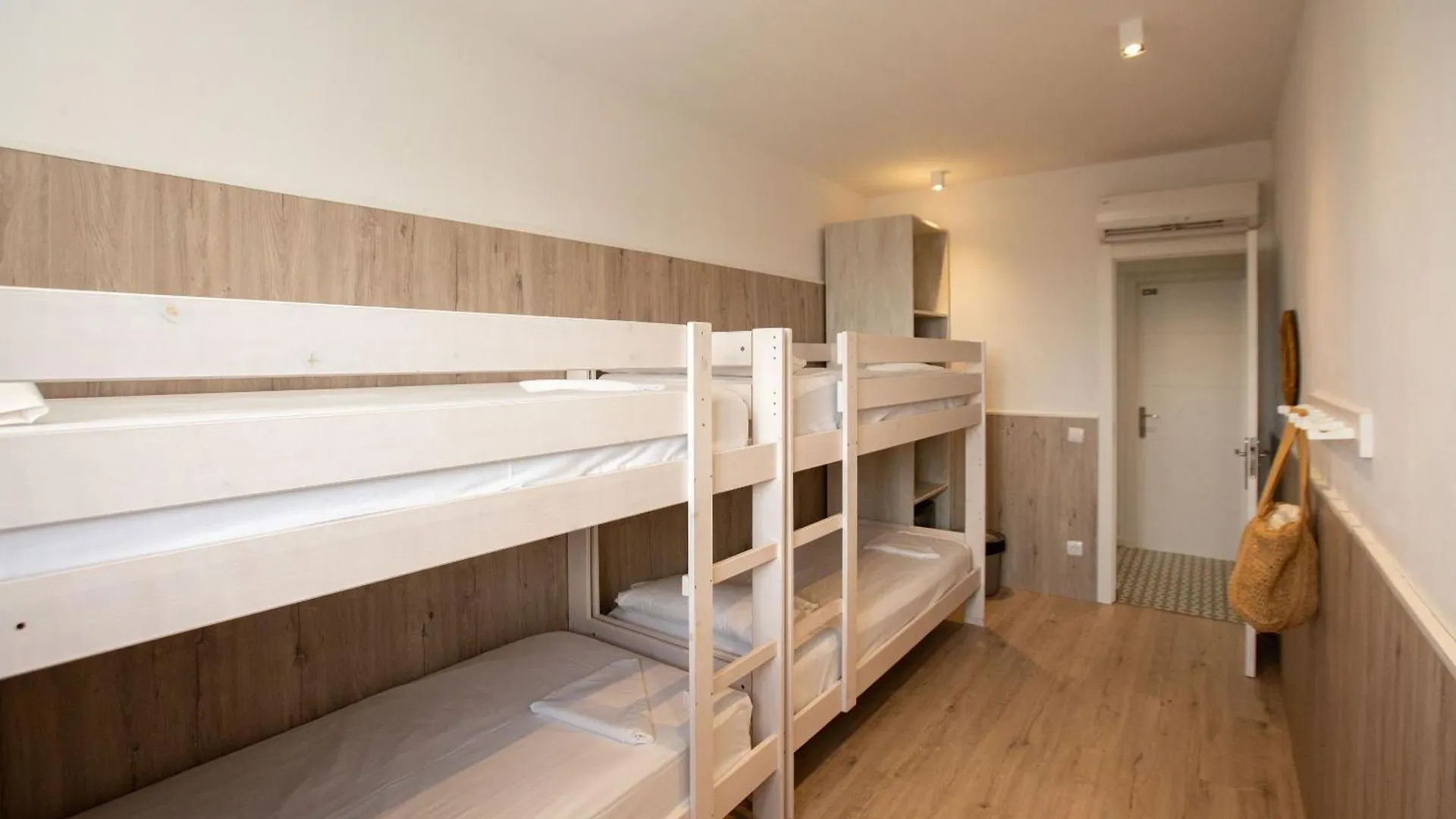 Camping 3 Estrellas Gava
